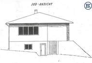 Zwei Häuser. Ein Rückzugsort. Ihre grüne Oase vor den Toren Wiens.