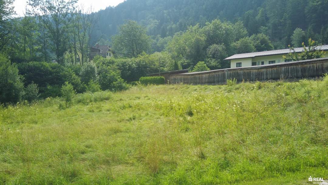 Traumhaftes Baugrundstück am Ossiacher See - Platz für Ihr Eigenheim/Projekt