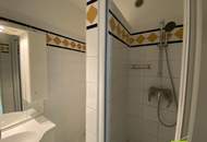 Sofortbezug möglich /sehr gepfegte 2 Zimmerwohnung mit Loggia und KFZ-Abstellplatz in zentraler Lage,