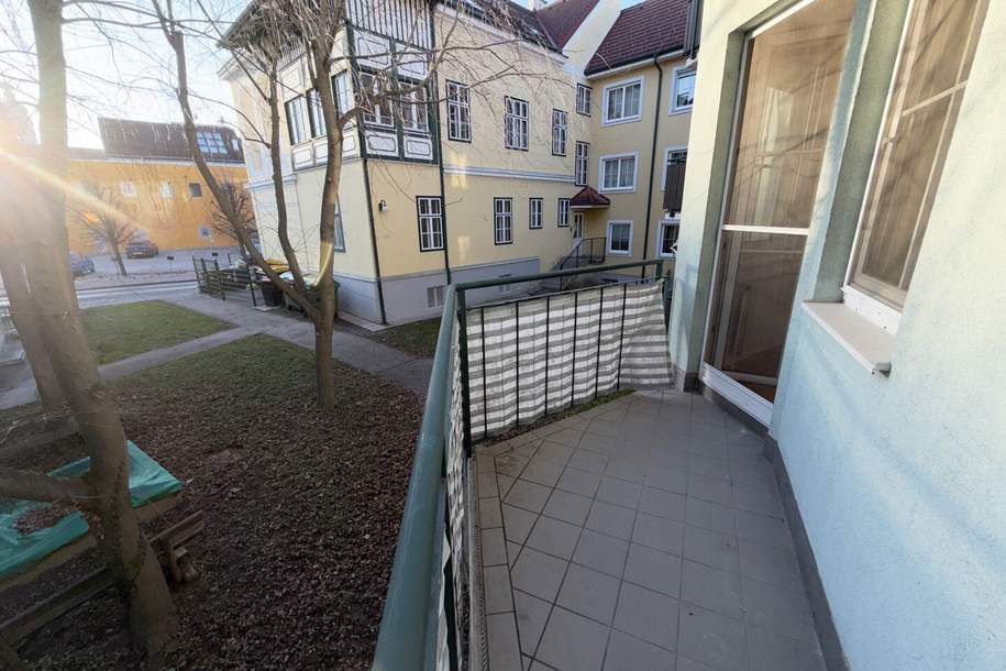 3-Zimmer-Wohnung in Neunkirchen mit Balkon &amp; Tiefgarage – ab sofort, Wohnung-miete, 960,00,€, 2620 Neunkirchen