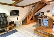 Großzügiges 1-2 Familienhaus mit sehr viel Potential in zentraler Trauner Lage!