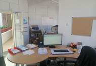 "Geräumige Büroflächen!"