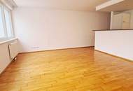 INNSTASSE, gepflegte 87 Neubau-Maisonette, 2 Zimmer, Komplettküche, Wannenbad, Parketten, 4. Liftstock