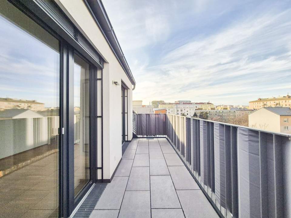 3-Zimmer Dachgeschoßwohnung mit Terrasse nächst U3 Simmering