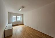 "Luxury Apartment near UNO-City"