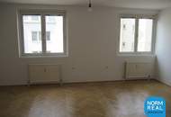 Ruhige 4 Zimmer Wohnung WG geeignet