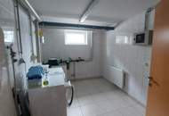 Gemütliche 2 Zi-Wohnung mit 2 PKW-Stellplätzen