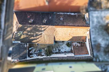 Attraktive Gelegenheit für Käufer mit Blick für Potenzial – Einfamilienhaus mit Nebengebäude in Karlsdorf, Haus-kauf, 69.000,€, 2052 Hollabrunn