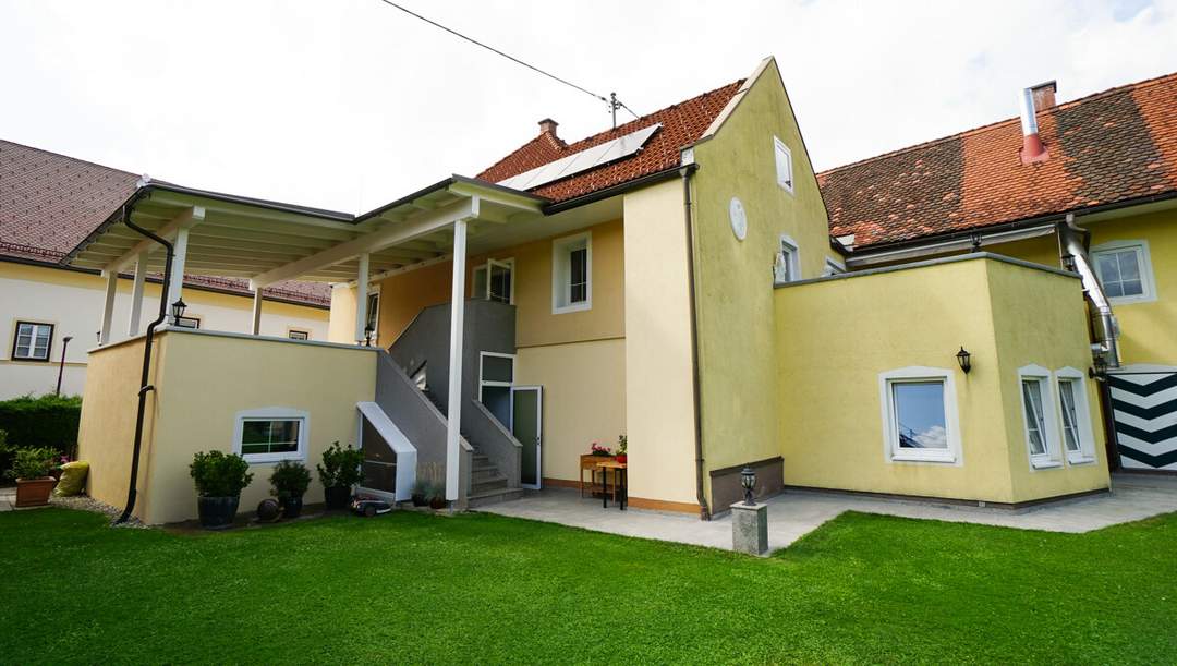 Repräsentatives Wohn- und Geschäftshaus - zentrale Ortslage - perfekter Preis!