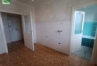 Bastlerhit! Unbefristete 2-Zimmer-Wohnung mit toller Anbindung!