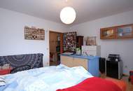 Zwei-Zimmer-Wohnung mit Loggia nahe dem St. Peter Schulzentrum