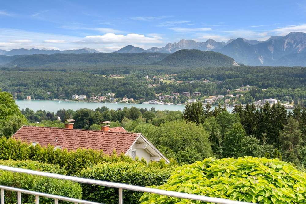 Gemütliches Wohnhaus mit traumhaftem Seeblick