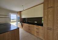 Neuwertige, sonnige 4-Zimmer Whg. mit Terrasse und Eigengarten