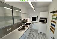 SEEWALCHEN AM ATTERSEE: Exklusives Wohn- und Arbeitsrefugium mit Weinkeller und Doppelcarport in begehrter Lage!