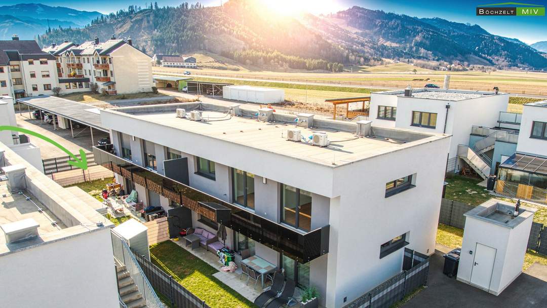 Neubau-Wohnung mit 3 Zimmern, 90 m² Garten und 2 Parkplätzen in moderner Siedlung in Wasendorf