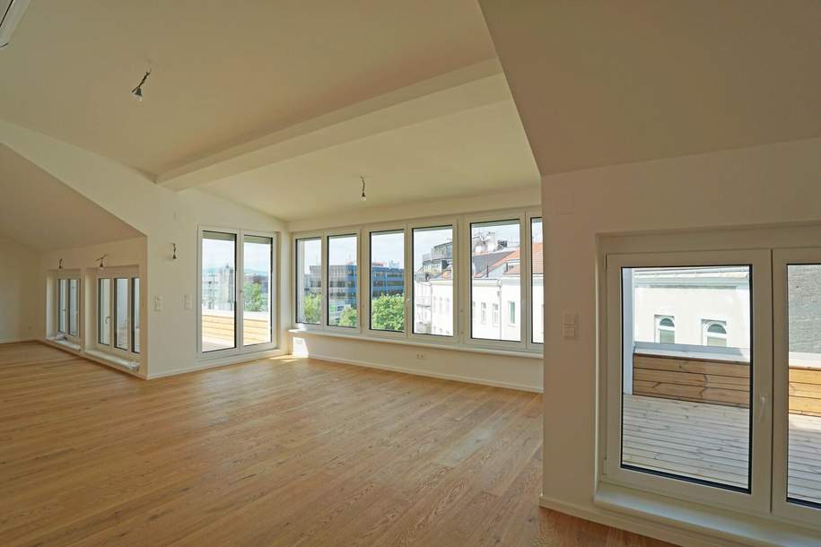 Erstbezug nach Sanierung! Exklusives Penthouse mit 2 Dachterrassen in ruhiger Hoflage Nähe Bahnhof Meidling, Wohnung-kauf, 980.000,€, 1120 Wien 12., Meidling