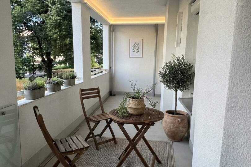 Moderne und gut geschnittene 3-Zimmer-Wohnung mit dem Vorteil einer Luxusloggia (18,25 m²) und eigenem Parkplatz!, Wohnung-miete, 862,98,€, 4020 Linz(Stadt)