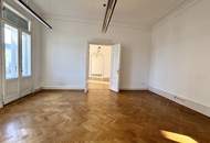 1040! Schönes Altbaubüro (teilbar) mit 4 Balkonen Nähe Karlsplatz!