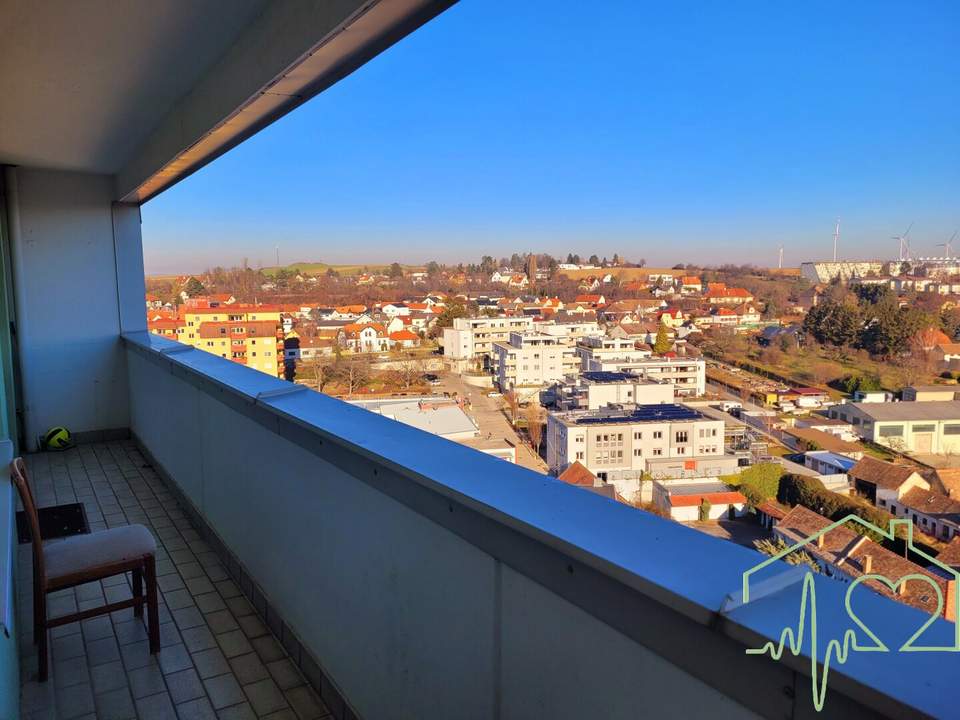 Sky High Living in Mattersburg - Schöne 2-Zimmer-Wohnung mit Loggia und traumhaftem Ausblick!