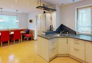 Attraktives Haus mit zwei Wohneinheiten und großzügigem Grundstück!