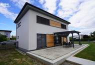 Modernes Traumhaus mit Carport und südseitigem Garten