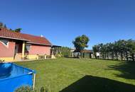 Schnäppchen In UNGARN bei der Österreichischen Grenze! Doppelgrundstück | neue Küche | Pool | Brunnen | niedrige Betriebskosten | großzügiger Garten | 2 Carports