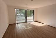 2 Zimmer & Balkon & Garage