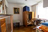 Sanierungsbedürftiges Haus mit 2 Wohneinheiten in Gainfarn!