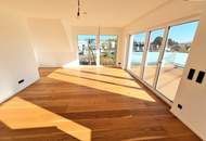 Lebensqualität pur im Dachgeschoss mit Terrasse und Garten! 4 Zimmer + Hochwertige Materialien + Viel Grün und Ruhe + Toller Blick! Ihr Rückzugsort mit WOW-Effekt!