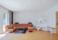 ***Einziehen & Wohlfühlen*** - Großzügiges Reihenhaus mit Panoramablick, Pool & moderner Ausstattung