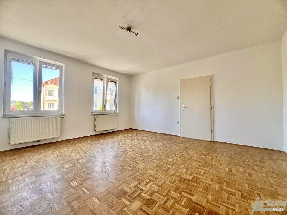 Wohngefühl mit Entwicklungspotential– 2-Zimmer-Wohnung nahe Grünruhelage