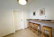 OPERNRING, STAATSOPER, klimatisierte 106 m2 Altbau, 3 Zimmer, Möblierung möglich, Extraküche, 2 Bäder, 4. Liftstock