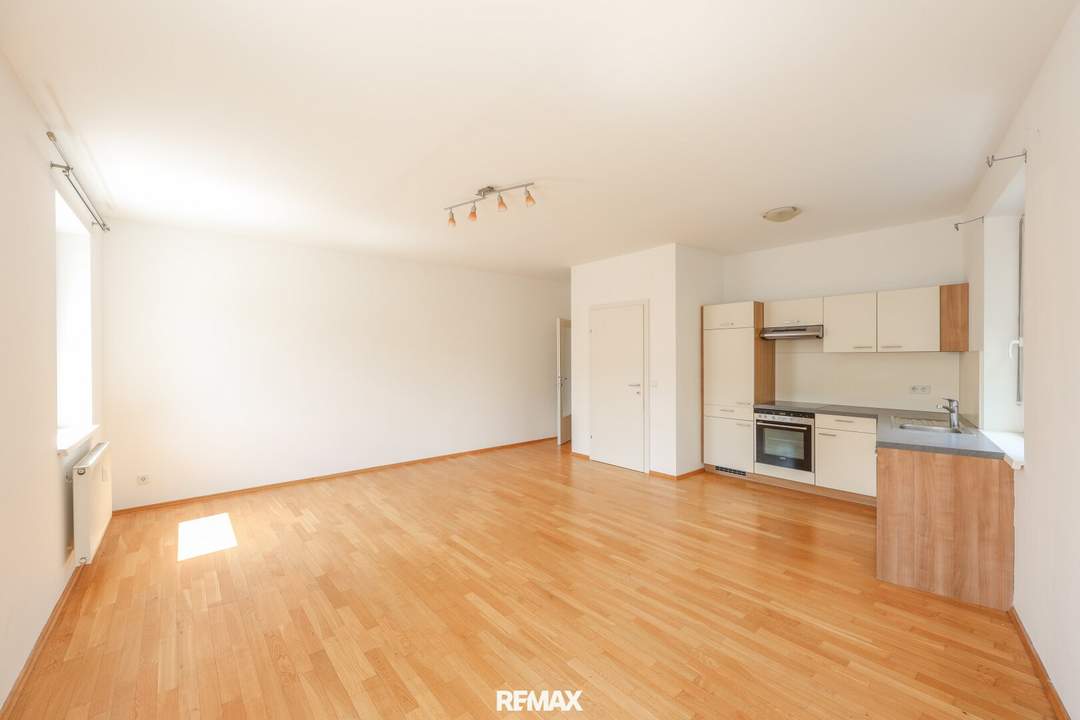 ZUR MIETE: Charmante 2-Zimmer Wohnung im Herzen von Liezen!