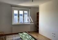 Zentral, hell - 3 Zimmer Wohnung mit Loggia am Enkplatz