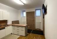 Ihr grünes Wohnzimmer: 2 Zimmer mit Terrasse und eigenem Garten! Teilsanierung notwendig!