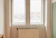 Entzückende, helle Altbauwohnung mit 1,5 Zimmer