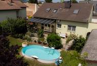 Saniertes Einfamilienhaus mit großem Garten in sehr guter Lage und ausgezeichneter Infrastruktur.
