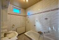 Großzügiges Grundstück mit Potenzial in familienfreundlicher Umgebung