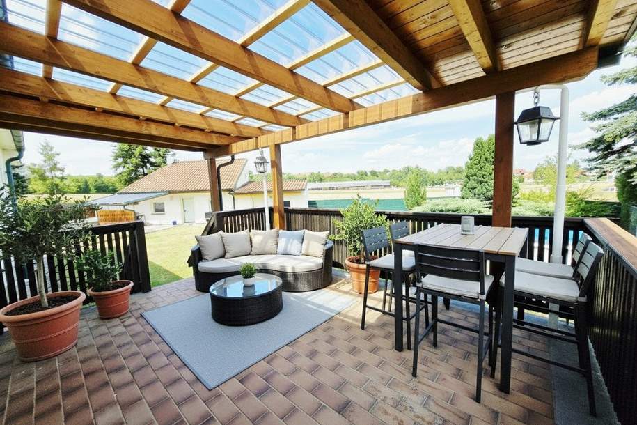 Familienidylle! Gepflegtes Wohnhaus mit Garten, Presshaus und Nebengebäude – 4 Zimmer &amp; top Küche, Haus-kauf, 449.000,€, 2020 Hollabrunn