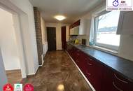 Elegantes Zweifamilienhaus mit privatem Garten – selten, flexibel, wertvoll.