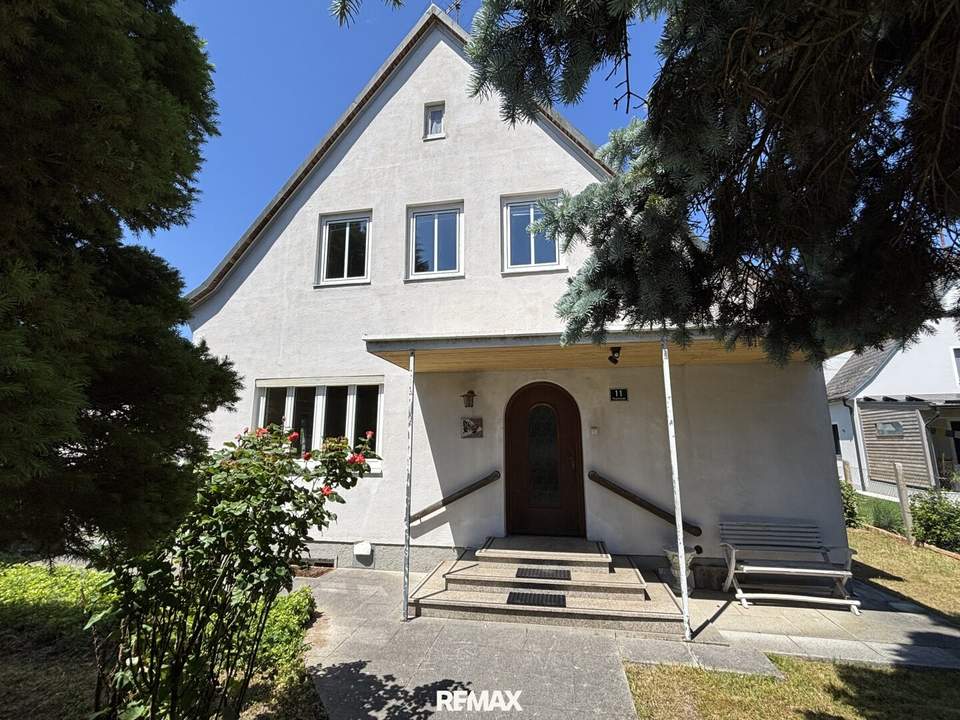 ***OPEN HOUSE Freitag, 19. Juni 2026 von 13 - 16 Uhr*** Charmantes Einfamilienhaus in ruhiger und sonniger Vorstadtlage