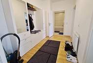 INNSTRASSE, UNBEFRISTET, 88 m2 Altbau, 3 Zimmer, Komplettküche, 2er-WG-geeignet, Wannenbad, Parketten, gefördert