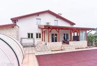 Wohnhaus, Pool, Garage Klima