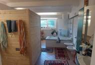 Vermiete Liegenschaft teilbar 1) Haus 157m² 2)Geschäftslokal (Praxis Gastro?, Kaffee? ect) 220m² 3)Lager derzeit mit Hochregalen 250m² 4)Lager- Geschäfts- oder Bürofläche 1.OG 234m² 5)Doppelgarage (vermietet)LKW-tauglich 49,40m² 6)Außenflächen und Parkplätze (Provisionsfrei)