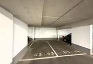 4 Schlafz. und ein großes Wohnzimmer der gehobenen Klasse, inkl. 2 PP // 4 bedr. and a large, upscale living, including 2 parking spaces //