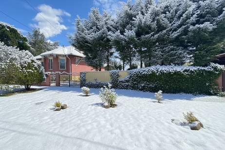 Neujahrsaktion! PROVISIONSFREI! Winterzauber In UNGARN bei der Österreichischen Grenze! Doppelgrundstück | neue Küche | Pool | Brunnen | niedrige Betriebskosten | großzügiger Garten | 2 Carports, Haus-kauf, 289.000,€, 2425 Neusiedl am See