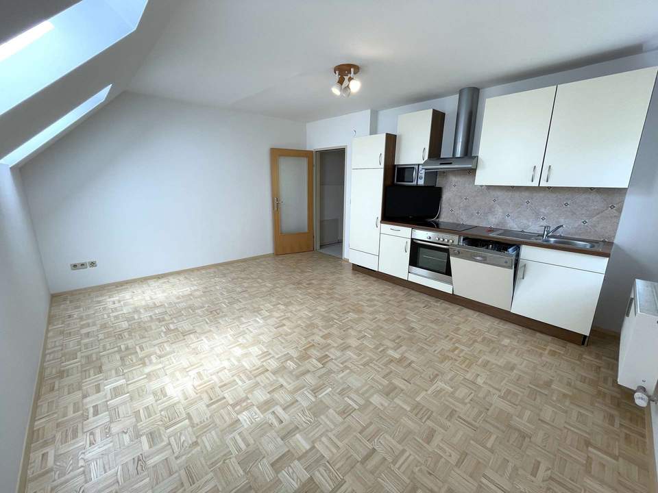 Ab Dezember verfügbar: Freundliche 2-Zimmer-Wohnung in bester Lage von Hermagor