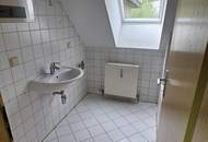 Unbefristete 3-Zimmer-Wohnung mit Waldblick von den 2 Balkonen in ruhiger Lage!