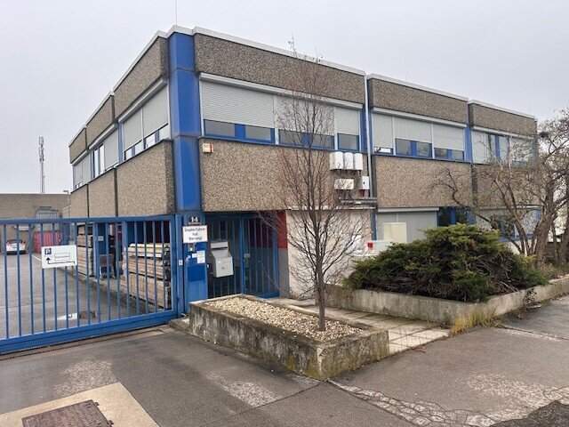 Lagerfläche in 1220 Wien zu vermieten!