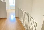 nette 2-Zimmer-Maisonette-Wohnung mit Terrasse und nagelneuer Küche